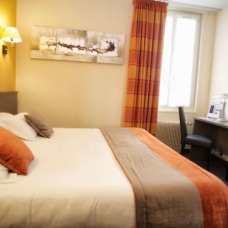 סן מלו Brit Hotel Le Surcouf מראה חיצוני תמונה