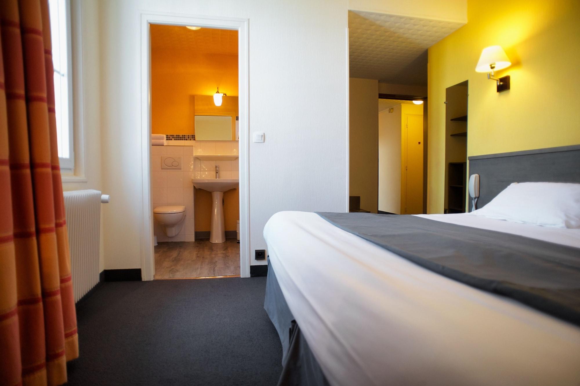 סן מלו Brit Hotel Le Surcouf מראה חיצוני תמונה
