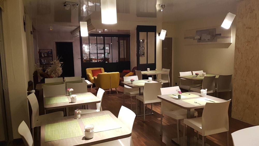 סן מלו Brit Hotel Le Surcouf מראה חיצוני תמונה