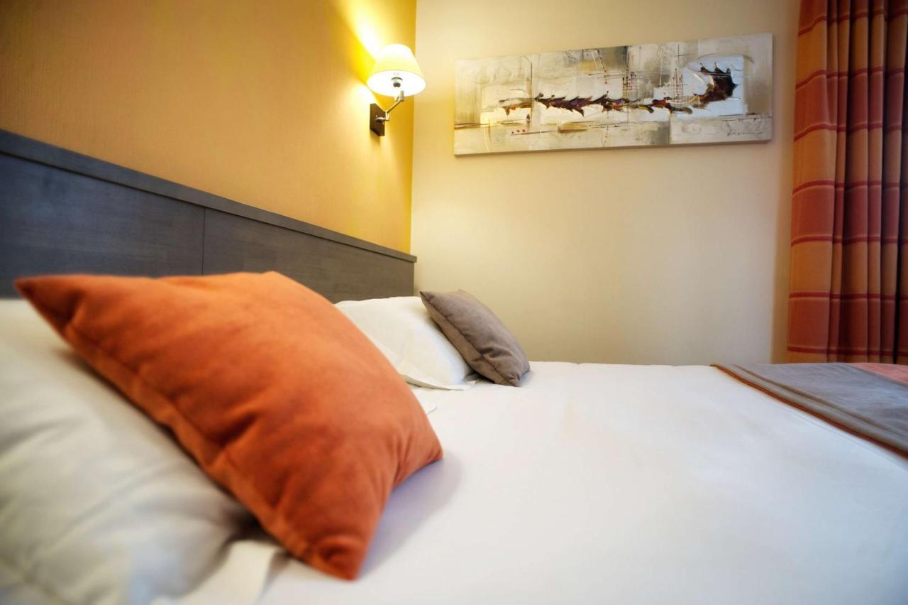 סן מלו Brit Hotel Le Surcouf מראה חיצוני תמונה