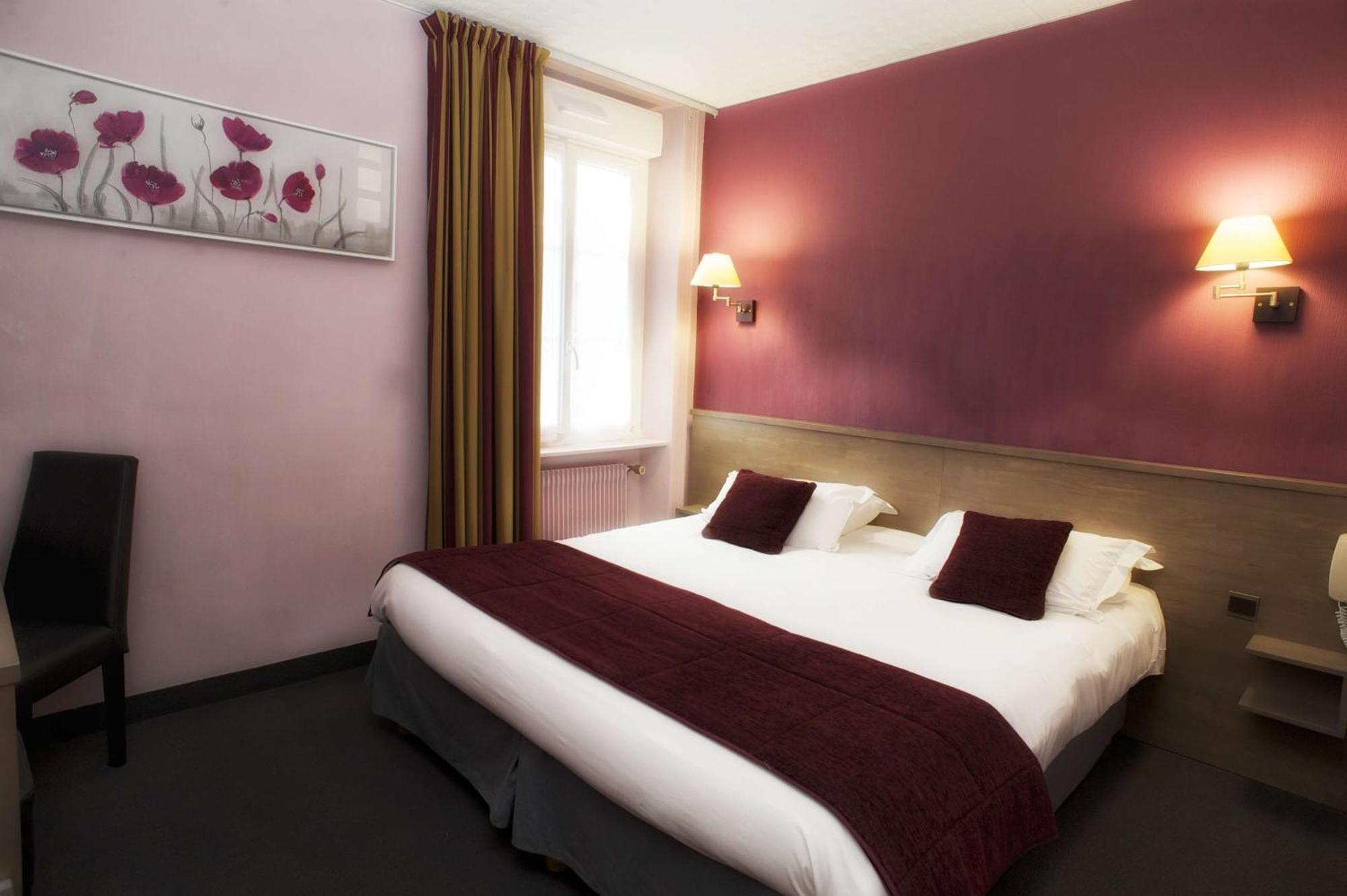 סן מלו Brit Hotel Le Surcouf מראה חיצוני תמונה