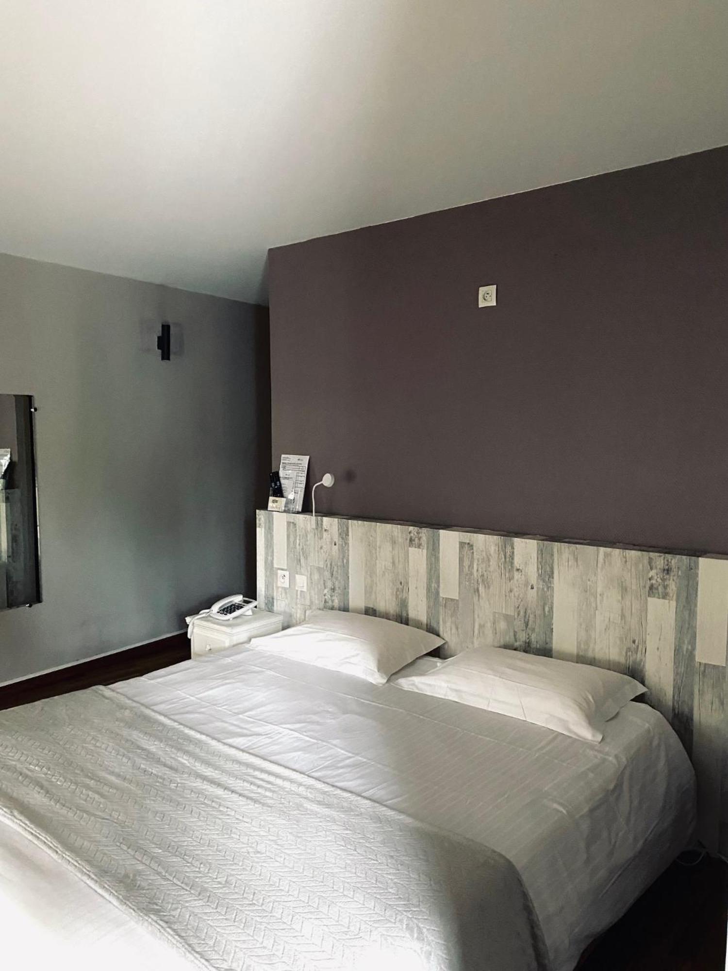 סן מלו Brit Hotel Le Surcouf מראה חיצוני תמונה