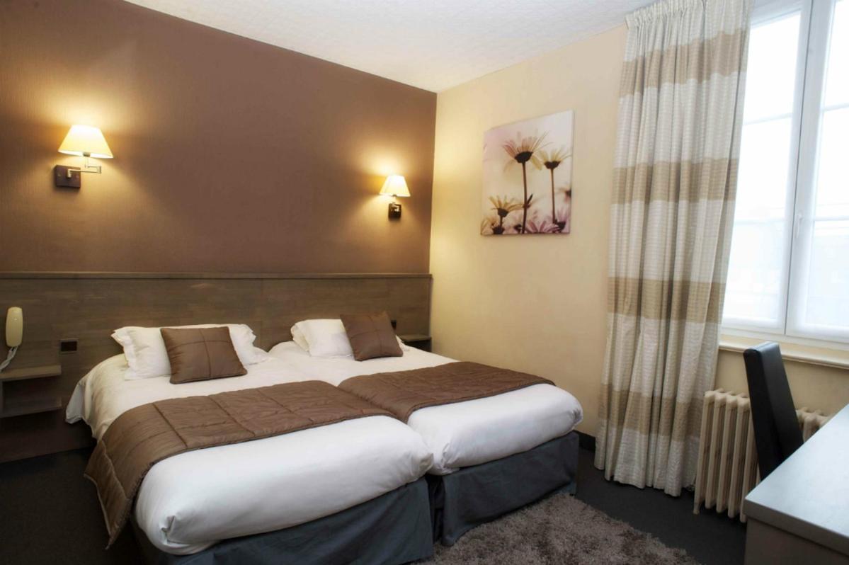 סן מלו Brit Hotel Le Surcouf מראה חיצוני תמונה