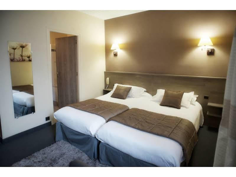 סן מלו Brit Hotel Le Surcouf מראה חיצוני תמונה